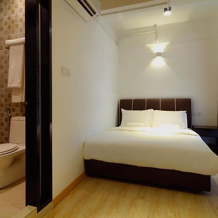 Bulatan Hostel Tanjong Aru Buitenkant foto