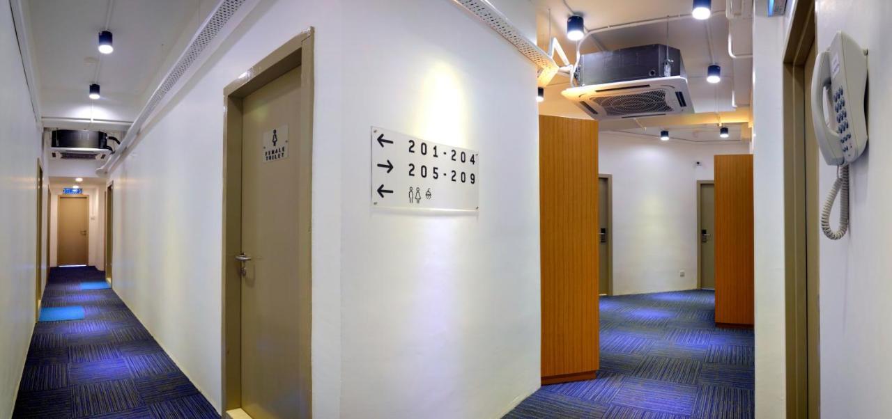 Bulatan Hostel Tanjong Aru Buitenkant foto